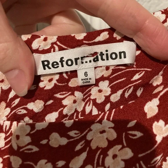 REFORMATION Red Liya Flower Girl Midi Dress Size 6 - Picture 9 of 9